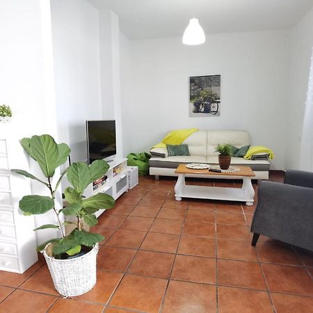 Apartamentoscasajulia La Santa Buitenkant foto