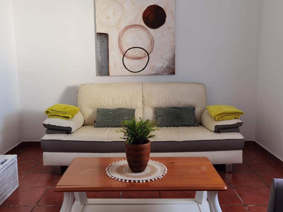 Apartamentoscasajulia La Santa Buitenkant foto
